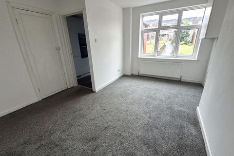 3 bedroom terraced house to rent, Danesbury Crescent, Birmingham B44