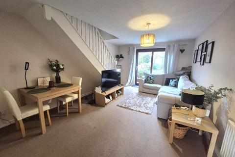 2 bedroom terraced house to rent, High Ridge Close, Walsall WS9