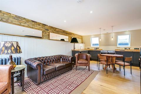 2 bedroom apartment for sale, London W14