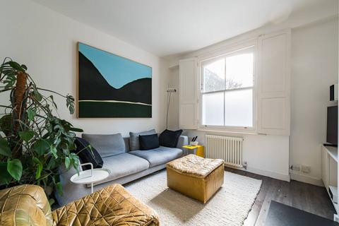 2 bedroom house to rent, Wellington Row, Shoreditch, London, E2