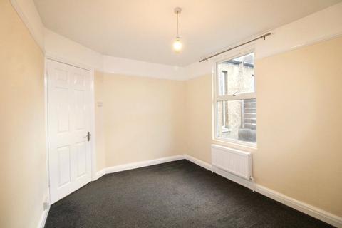Lower Addiscombe Road, Croydon, CR0