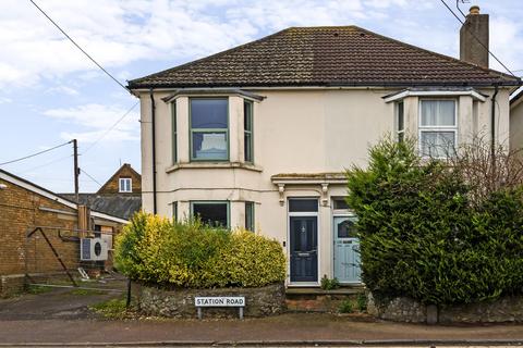 2 bedroom semi-detached house for sale, Station Road, Teynham, Sittingbourne