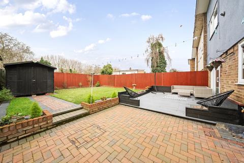 3 bedroom end of terrace house for sale, The Chantry, Essex CM20