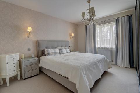 4 bedroom detached house for sale, Picts Lane, Buckinghamshire HP27