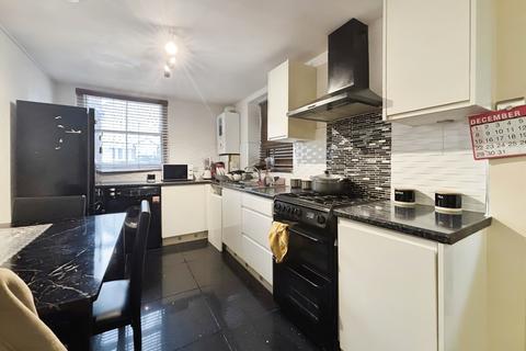 1 bedroom apartment for sale, Balaam Street, London E13