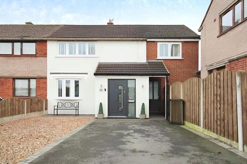 3 bedroom end of terrace house for sale, Silverdale Road, Cumbria CA1