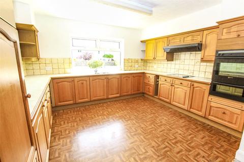 3 bedroom bungalow to rent, Phillis Hill, Radstock BA3