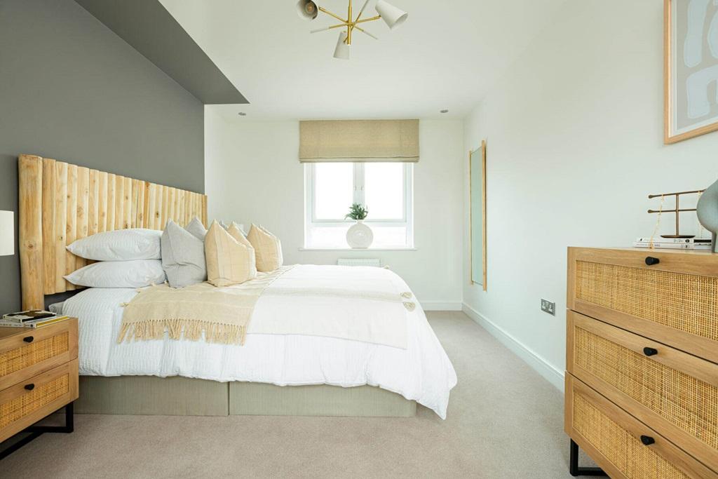 A second spacious bedroom means your family...