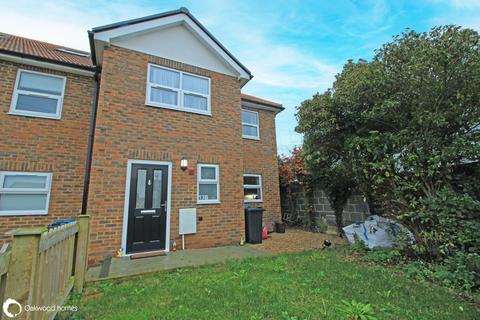 4 bedroom end of terrace house for sale, Nash Lane, Margate