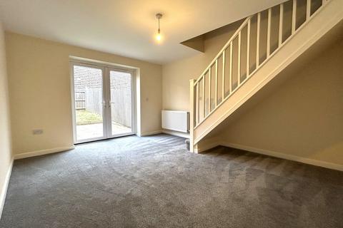 2 bedroom terraced house to rent, Meadow Way, Tamworth, Staffordshire, B79