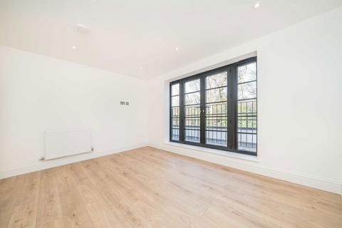 3 bedroom flat to rent, Oak Hill Grove, Surbiton KT6