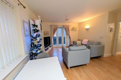 2 bedroom apartment for sale, Goldstraw Lane, Fernwood, Newark