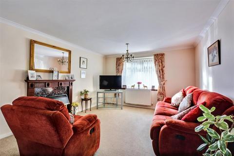 3 bedroom detached bungalow for sale, Roehampton Drive, Trowell