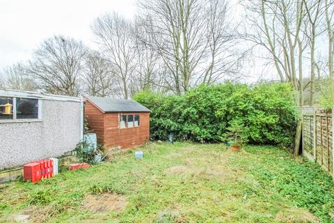 77 Dodworth Drive, Wakefield, WF2 7EZ