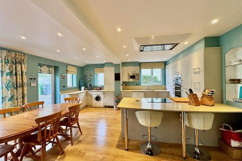 5 bedroom detached house for sale, Dunstone Road, Plymouth PL9