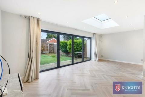 3 bedroom semi-detached house for sale, Linden Gardens, , Enfield, London , EN1 4EA