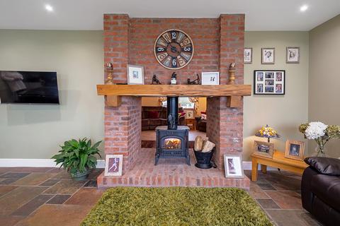6 bedroom detached house for sale, Breach Oak Lane, Corley, Warwickshire, CV7 8AW