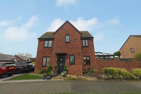 3 bedroom detached house for sale, Gypsy Moth Lane, Kingswood, Hull