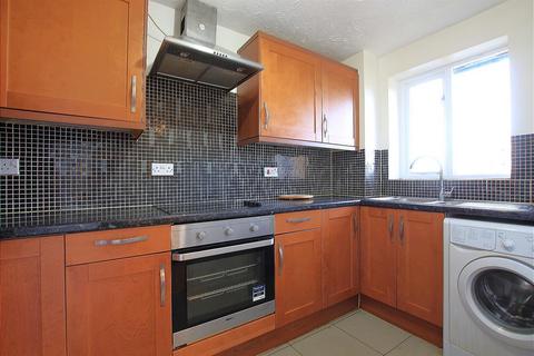 1 bedroom apartment to rent, Burket Close, Southall UB2