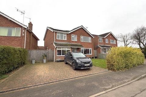 4 bedroom detached house for sale, Park Road, Barnstone