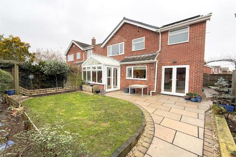 4 bedroom detached house for sale, Park Road, Barnstone