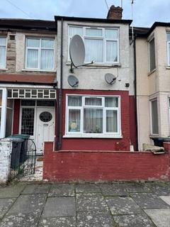 3 bedroom terraced house for sale, Sherringham Avenue, London