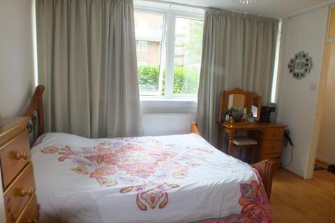 1 bedroom flat to rent, Fleet Road, London, NW3