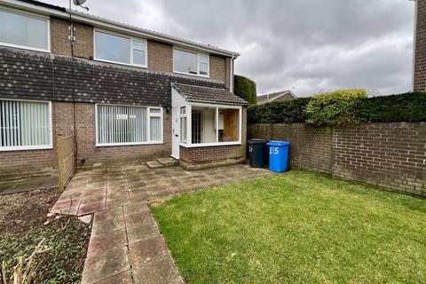 3 bedroom end of terrace house to rent, Twizell Place, Ponteland