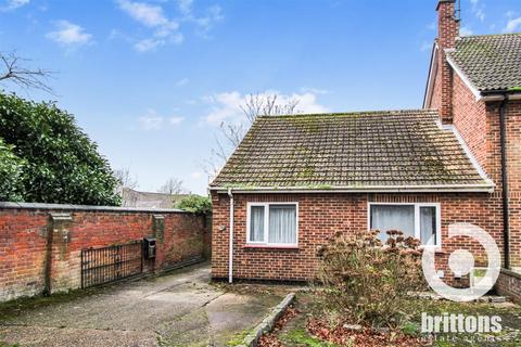 2 bedroom semi-detached bungalow for sale, Kettlewell Lane, King's Lynn