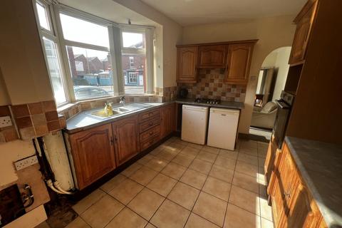 5 bedroom end of terrace house for sale, Landseer Road, Leicester, LE2