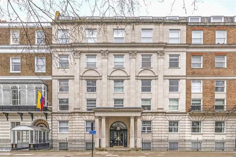 2 bedroom flat to rent, Portland Place, London W1B