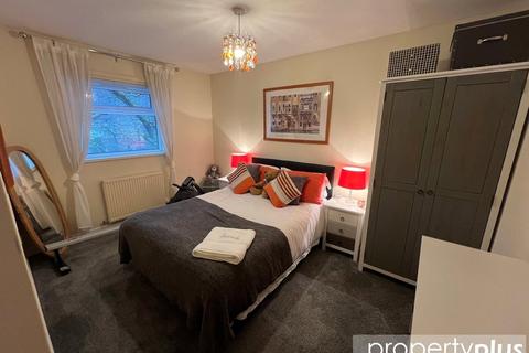 25 Castleton Avenue, Treherbert, Treorchy, CF42 5SS