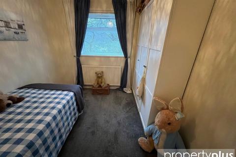 25 Castleton Avenue, Treherbert, Treorchy, CF42 5SS