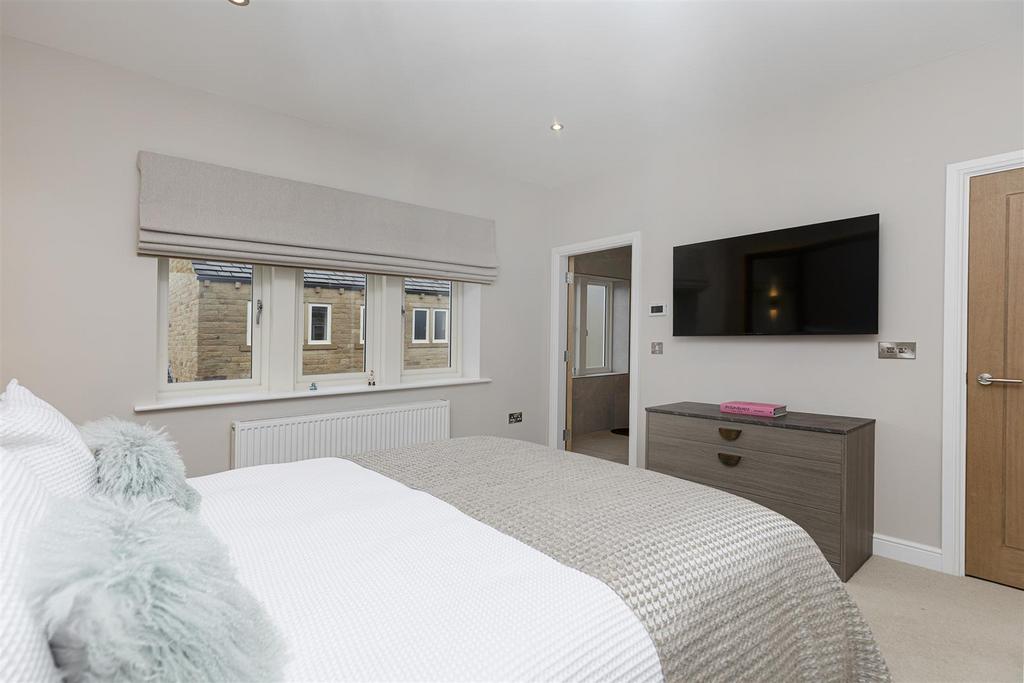 Yew Tree Farm - Bedroom 3.jpg