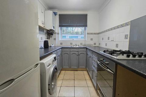 1 bedroom apartment to rent, 1 Bedroom in Leighton Lodge