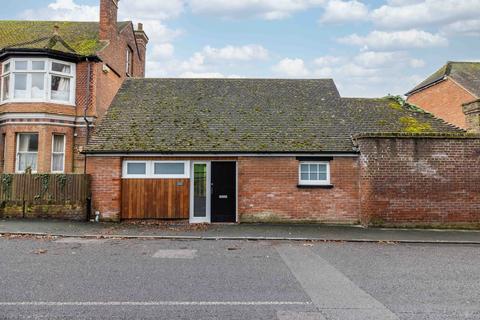 2 bedroom detached house for sale, Upper Harbledown, Canterbury, CT2