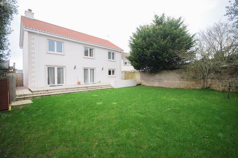 4 bedroom detached house to rent, La Grande Route Des Sablons, Grouville, Jersey, JE3