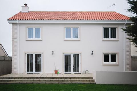 4 bedroom detached house to rent, La Grande Route Des Sablons, Grouville, Jersey, JE3