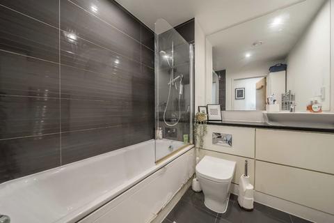 1 bedroom flat for sale, Freda Street, London SE16