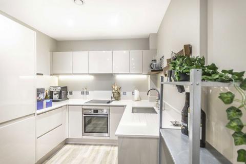 1 bedroom flat for sale, The Grange, London SE1