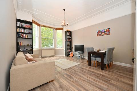 1 bedroom apartment for sale, Warwick Road, Earls Court, SW5