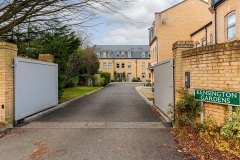 4 bedroom mews for sale, Lynton Lane, Alderley Edge, SK9