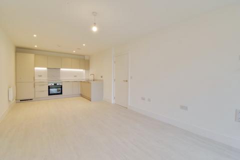 2 bedroom apartment to rent, St. Albans Road, Hertfordshire WD24