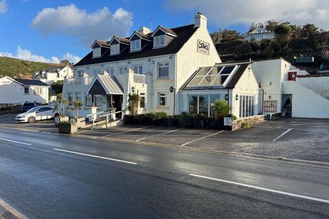 Pub to rent, La Route de la Pulente, Jersey JE3