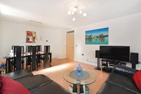 2 bedroom flat to rent, Bridge Court, 13 Newport Avenue, Canary Wharf, London, E14