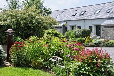 2 bedroom cottage for sale, Dolmenyn, East Jordeston, St Florence