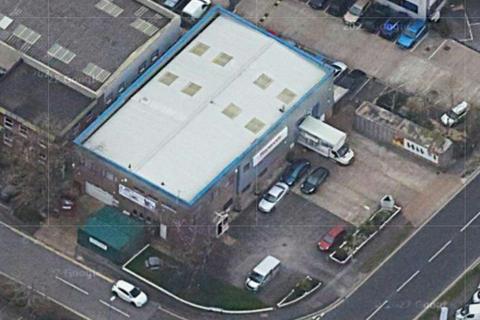 Warehouse to rent, Unit 3 Trafalgar Close, Chandlers Ford, SO53 4BW