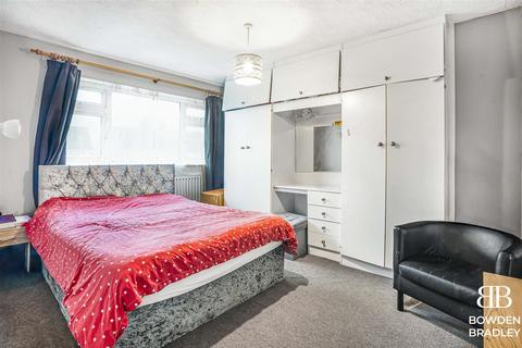 undefined, Cornwall Close, Hornchurch, RM11
