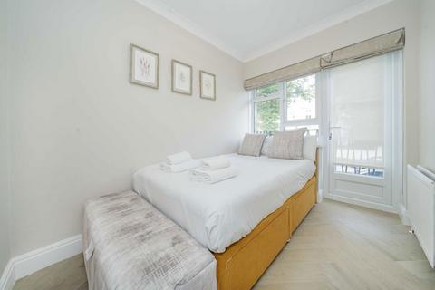 2 bedroom flat to rent, Carlton Hill, London NW8