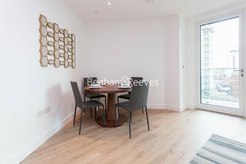 2 bedroom apartment to rent, Sovereign Court,  Hammersmith W6